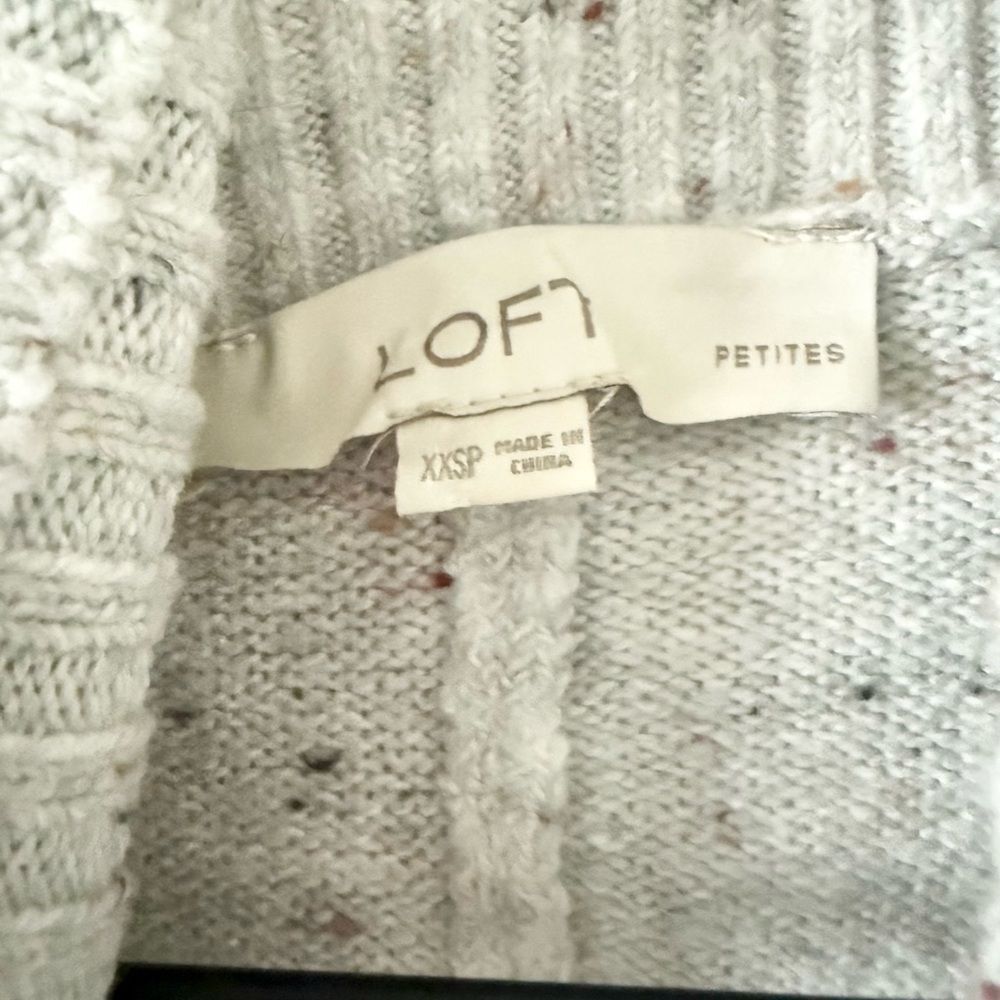 Loft Drop Shoulder Poncho Turtleneck Sweater in Gray with Multi Specks Size XXSP - Picture 3 of 5
